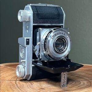 1946 Vintage Kodak Retina 1 (Type 010) Folding Camera - Post-WWII History